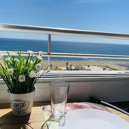 Estudio Con Vistas Al Mar 1310 *